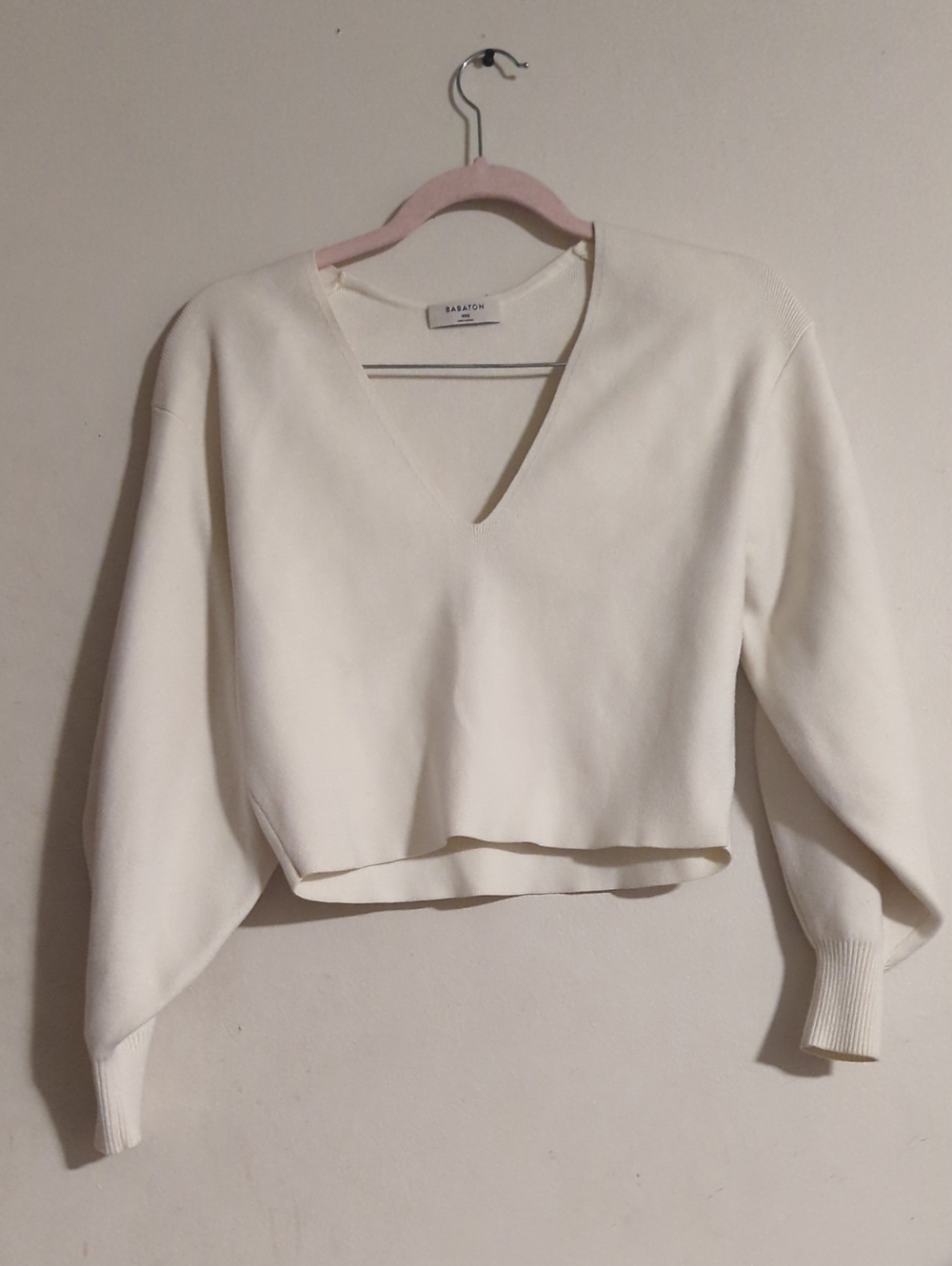 Babaton V-Neck Oversized Cream Sweater - Picture 2 of 7